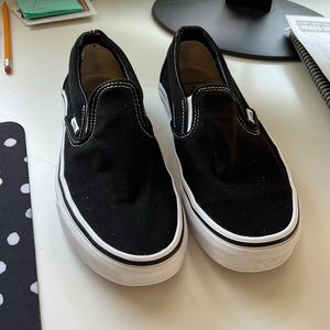 Black Vans size 7
